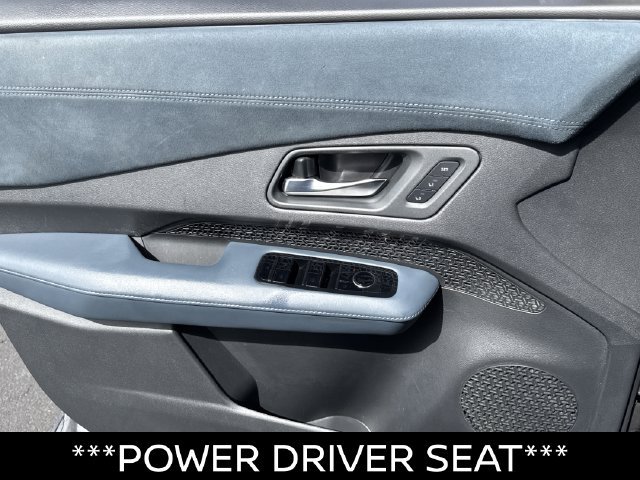 Certified 2024 Nissan Ariya AWD image 10