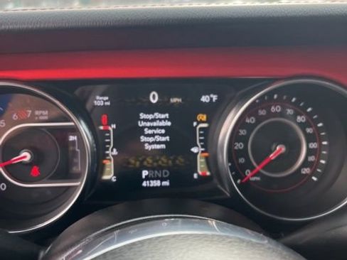 Used 2021 Jeep Wrangler Unlimited Rubicon image 16