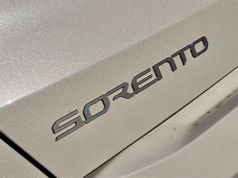 New 2026 Kia Sorento EX image 8