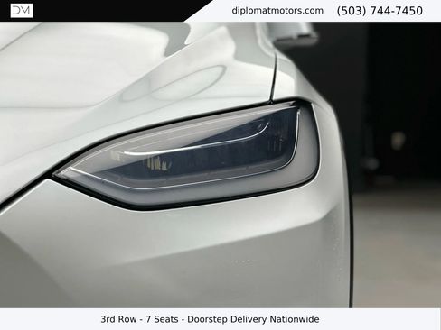 Used 2019 Tesla Model X Long Range image 13