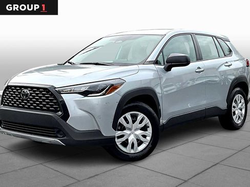 Used 2023 Toyota Corolla Cross L image 1