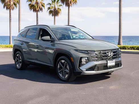 Used 2026 Hyundai Tucson SEL FWD image 4