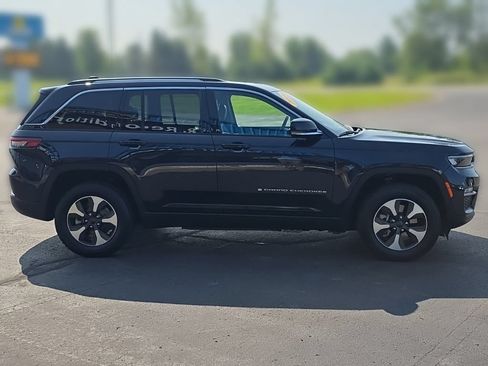 Used 2024 Jeep Grand Cherokee Limited 4xe AWD/4WD image 6