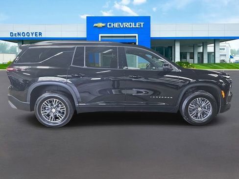 New 2026 Chevrolet Traverse LT w/ Driver Confidence Package image 6