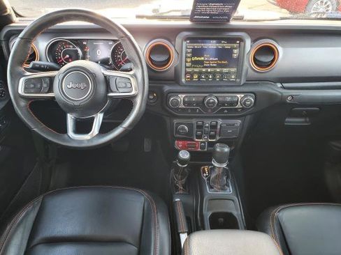 Used 2022 Jeep Gladiator Mojave w/ Cold Weather Group image 20