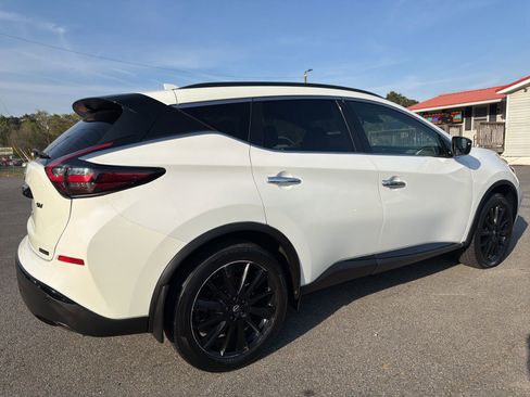 Used 2023 Nissan Murano SV w/ SV Midnight Edition Package FWD image 4