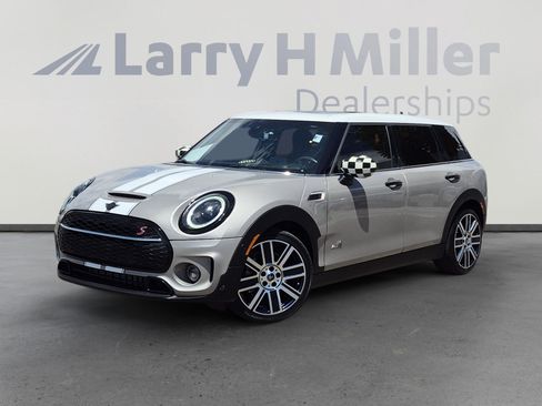Used 2022 MINI Cooper Clubman S AWD/4WD image 1