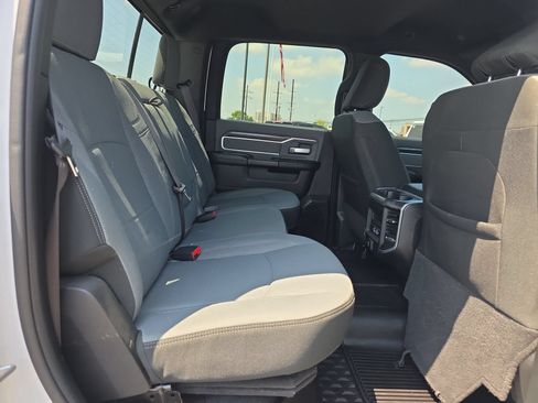 Used 2022 RAM 3500 Big Horn w/ Level C Equiment Group AWD/4WD image 14