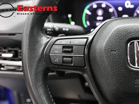 Used 2023 Honda Accord Sport image 14