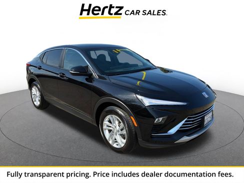 Used 2025 Buick Envista Sport Touring FWD image 1