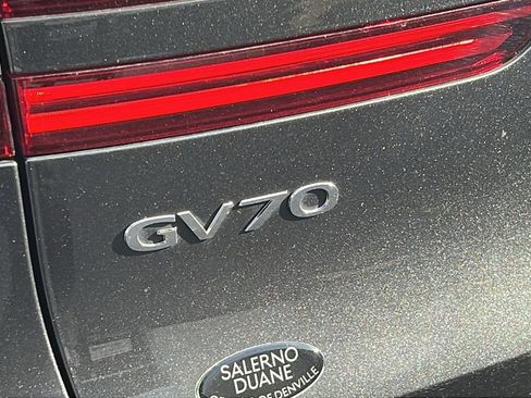 Used 2025 Genesis Electrified GV70 Advanced image 18