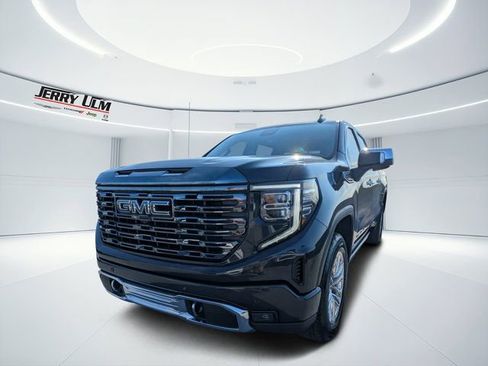 Used 2023 GMC Sierra 1500 Denali Ultimate image 6