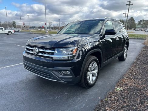 Used 2018 Volkswagen Atlas SE image 4