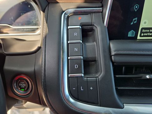 Used 2023 Chevrolet Suburban LT image 29