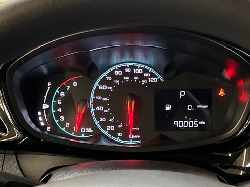 Used 2021 Chevrolet Spark LT image 32