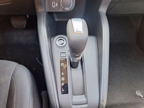 New 2025 Nissan Kicks Play S image 18