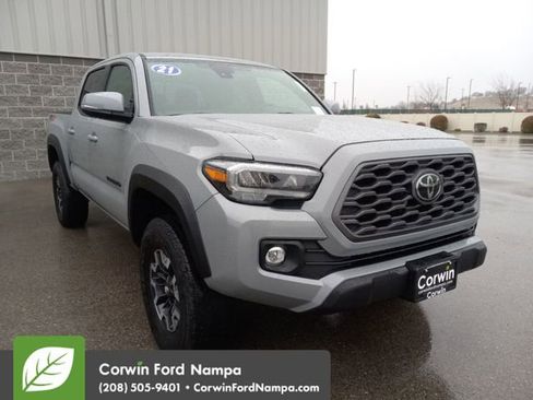 Used 2021 Toyota Tacoma TRD Off-Road image 1