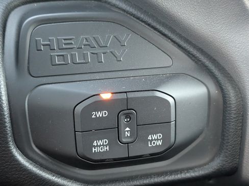 Used 2026 RAM 2500 Big Horn AWD/4WD image 11