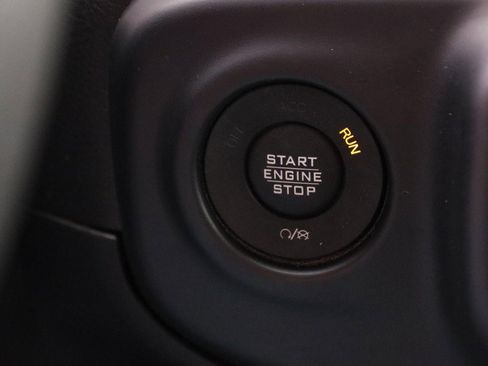 Used 2018 Jeep Wrangler Unlimited Rubicon image 14