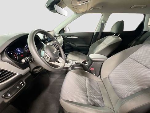 Certified 2023 Kia Seltos LX image 19