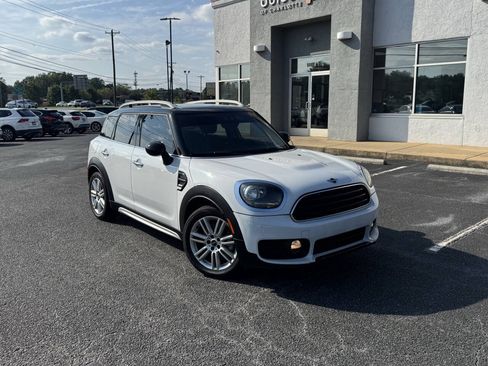 Used 2019 MINI Cooper Countryman FWD image 8