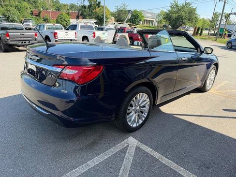Used 2014 Chrysler 200 Limited FWD image 4