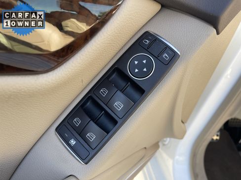 Used 2014 Mercedes-Benz C 250 Sedan image 15