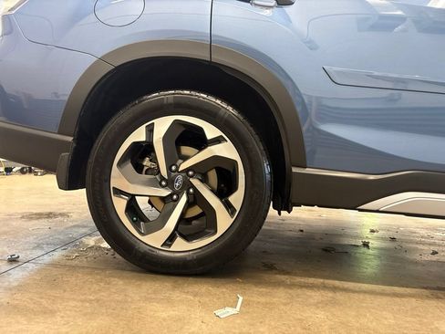 Certified 2023 Subaru Forester Touring AWD/4WD image 23