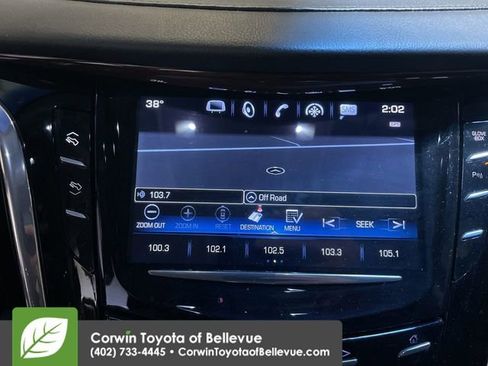 Used 2016 Cadillac Escalade Luxury image 16