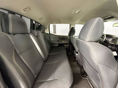 Certified 2023 Toyota Tacoma 4x4 Double Cab image 38