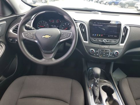 Used 2024 Chevrolet Malibu LT image 12
