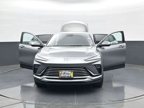 Used 2024 Buick Envista Preferred w/ Convenience I Package image 31
