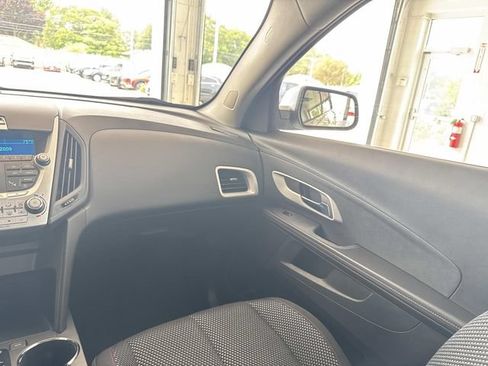 Used 2010 Chevrolet Equinox LT w/ Vehicle Interface Package FWD image 28