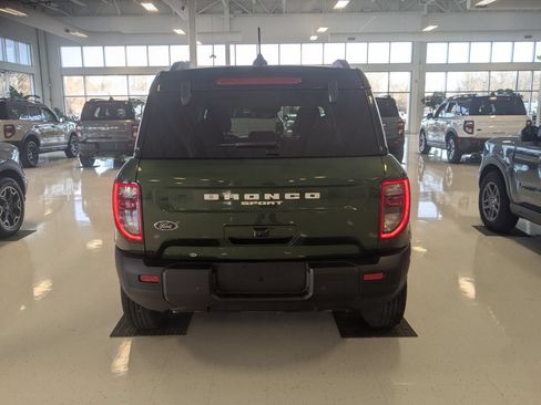New 2025 Ford Bronco Sport Outer Banks w/ Outer Banks Tech Package+ AWD/4WD image 4