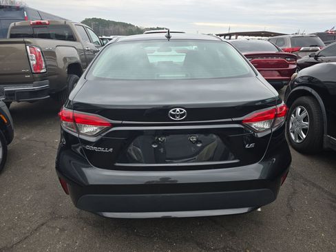 Used 2020 Toyota Corolla LE image 8