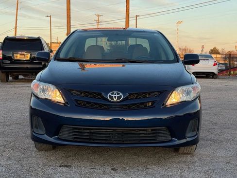 Used 2013 Toyota Corolla L image 2