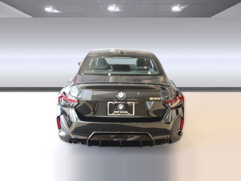Used 2025 BMW 230i Coupe w/ M Sport Package RWD image 46