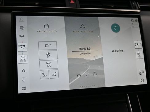 Used 2025 Land Rover Range Rover Velar Dynamic SE image 13