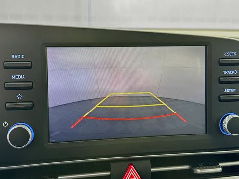 Used 2023 Hyundai Elantra SEL image 22