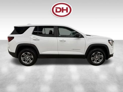 Used 2025 GMC Terrain Elevation image 2