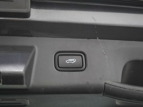 Used 2022 Hyundai Tucson Limited AWD/4WD image 11