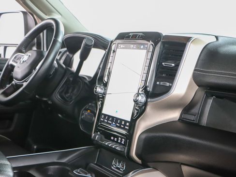 Used 2024 RAM 3500 Laramie w/ Bed Utility Group image 26