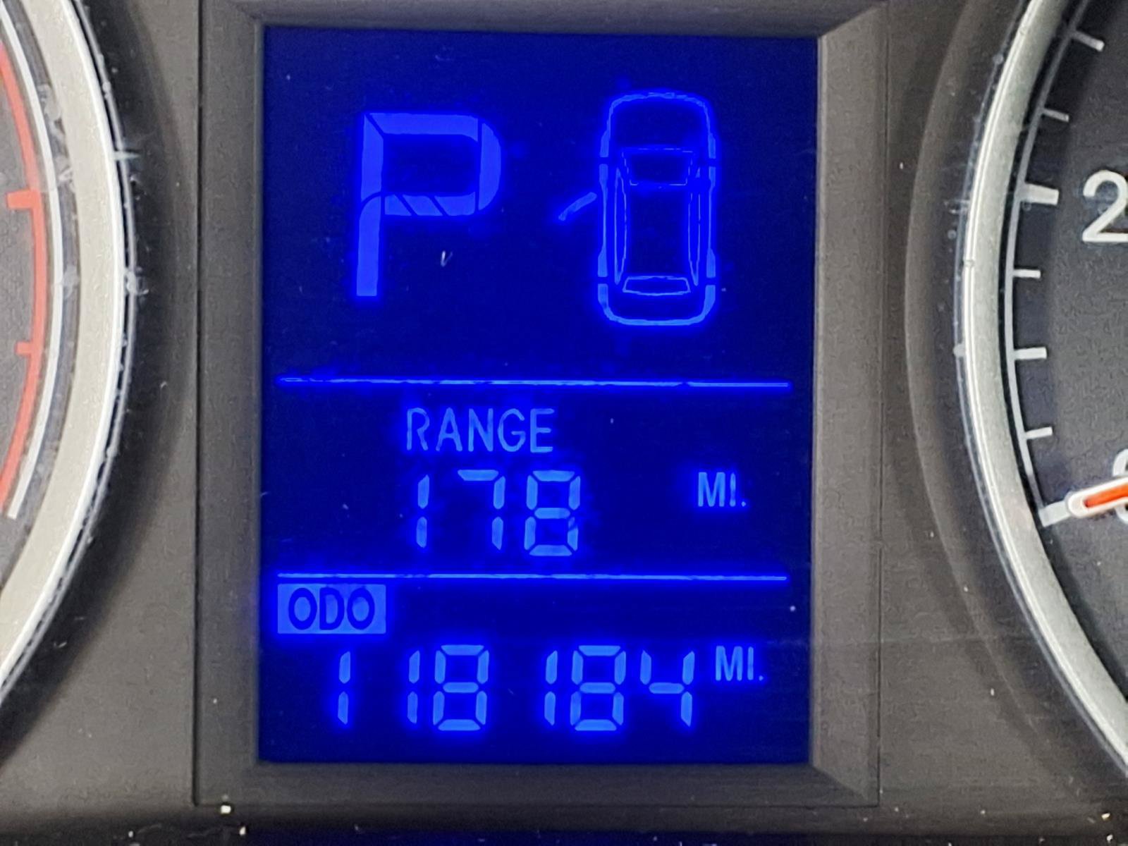 Used 2009 Hyundai Elantra FWD image 23