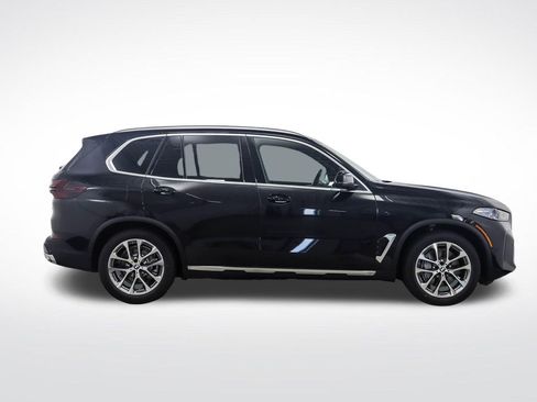 Used 2026 BMW X5 xDrive50e w/ Executive Package AWD/4WD image 7