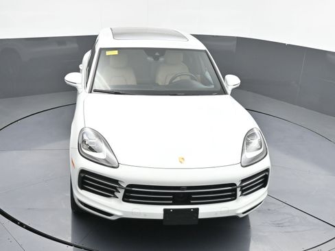 Used 2022 Porsche Cayenne image 37