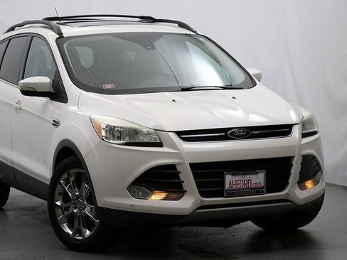Used 2013 Ford Escape SEL image 2