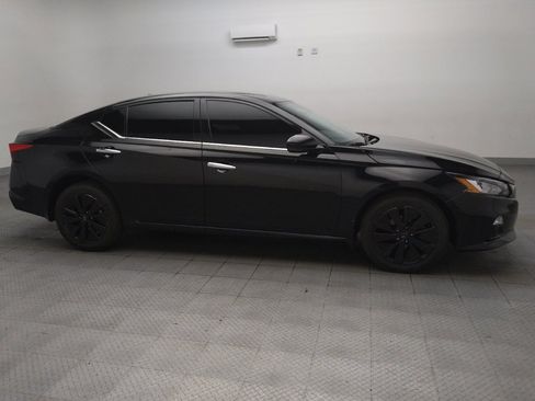 Used 2020 Nissan Altima 2.5 SL AWD/4WD image 11