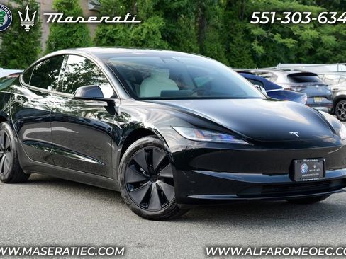 Used 2025 Tesla Model 3 RWD image 1