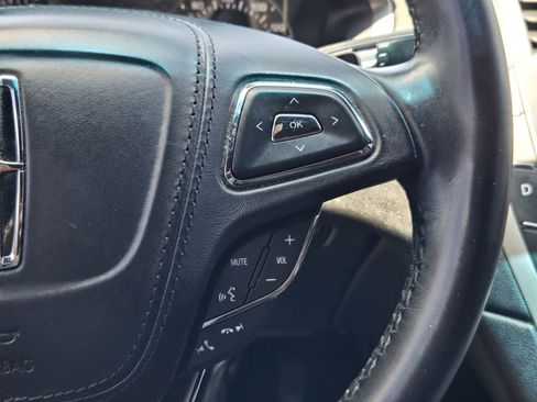 Used 2018 Lincoln MKZ Premiere FWD image 26