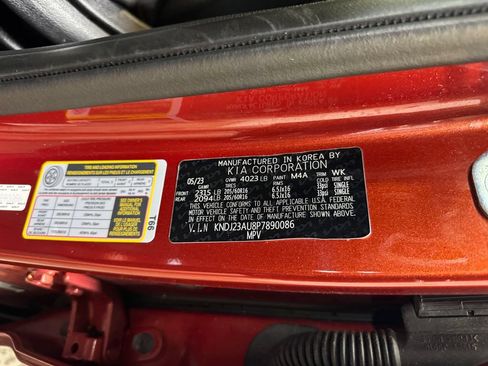 Certified 2023 Kia Soul LX FWD image 31